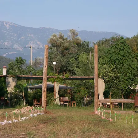 Camping Bay Efetto Lüks kamp alanı *