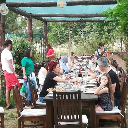 Camping Bay Efetto Lüks kamp alanı